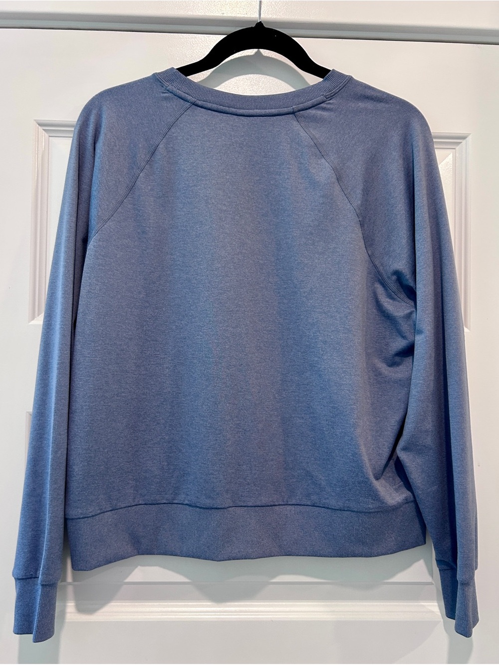 Vuori Halo Crew Top Women’s Pullover Long Sleeve Blue - Picture 8 of 10
